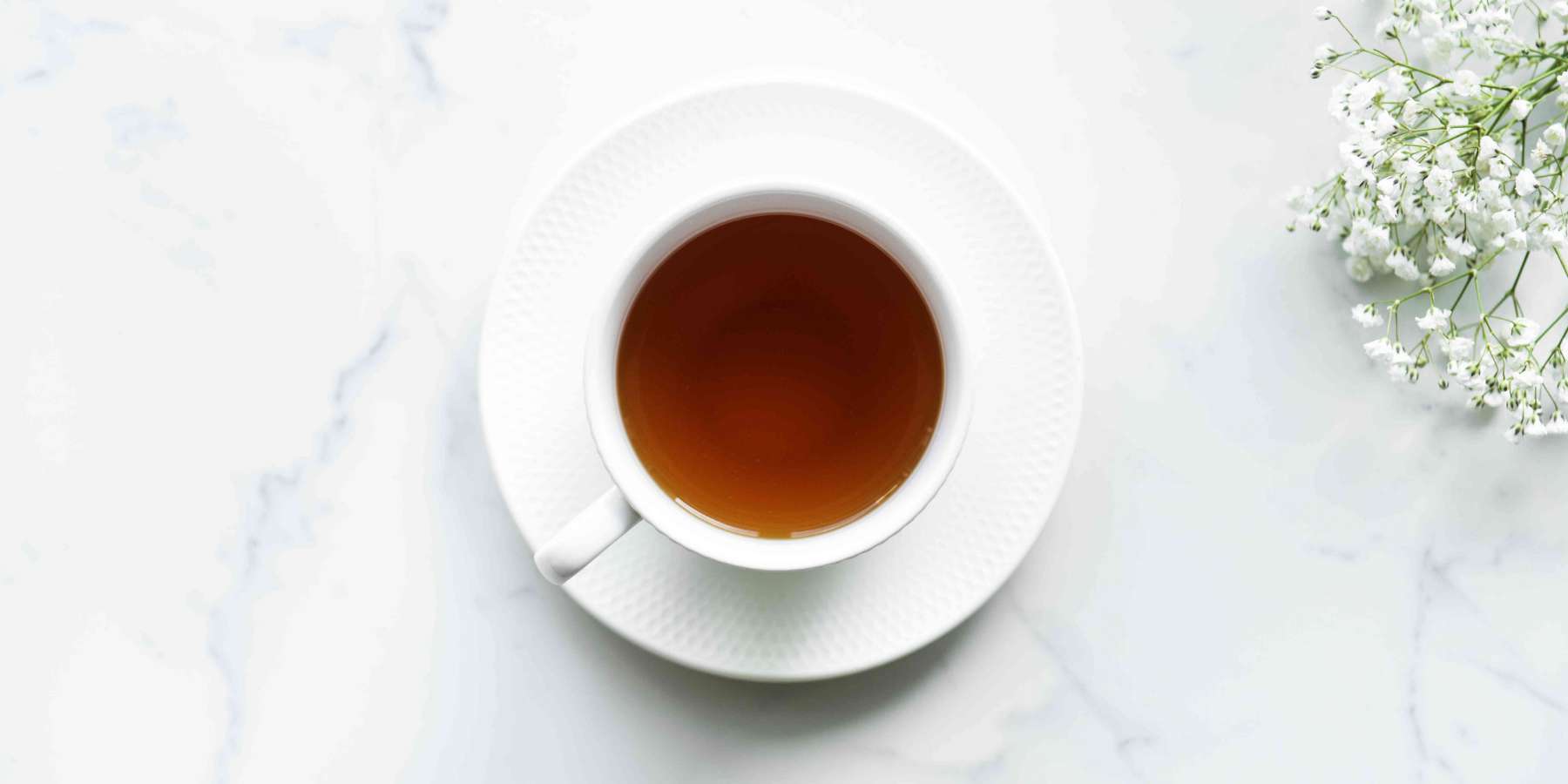 polifenole w białej herbacie